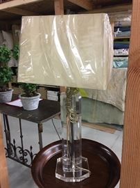 Scroll based console and round table/sold