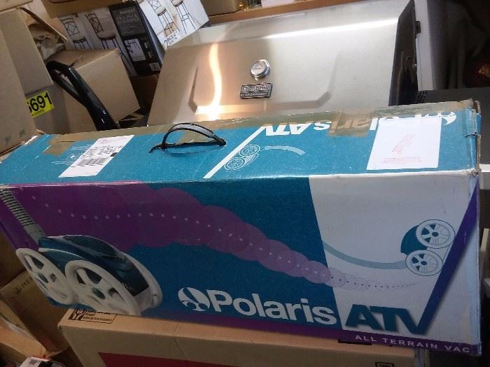 Polaris ATV pool cleaner new in Box