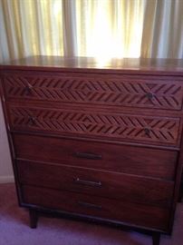 contemporary chest of drawers