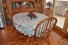 Keller Oak Table and Chairs
