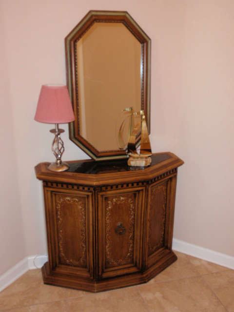 Entry Table with matching Mirror