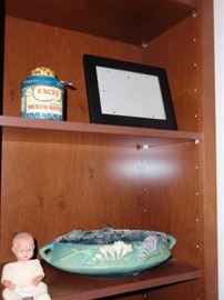 Roseville Console Bowl