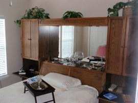 Headboard w/ build in storage