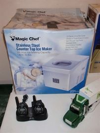Magic Chef Counter top Ice Maker