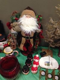 Santas and Christmas decor
