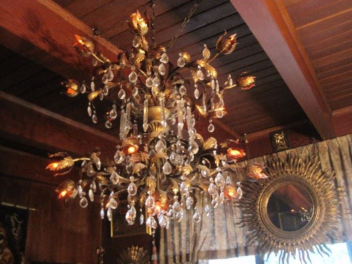 VINTAGE CHANDELIER
