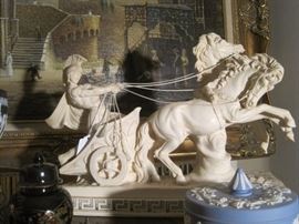 VINTAGE ITALIAN SCULPTURE 