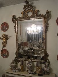 VINTAGE GILT MIRROR 