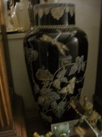 DRAGONFLY URN VINTAGE SARREGUEMINES