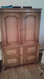 Mens chest