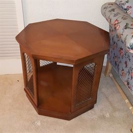 Basset End Table