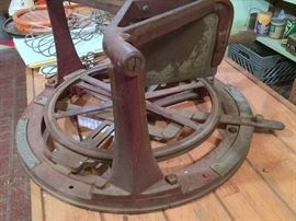 Cheese slicer