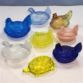 Glass Hens On Nest Boxes Turtle