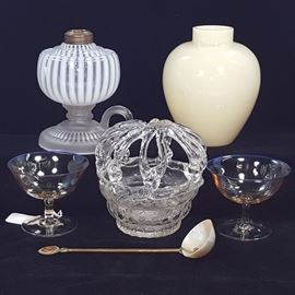 Glass Misc Ivory Stripe Optic Opalescent Etc