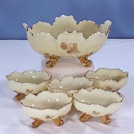 Glass Northwood Custard Chrisanthemum Sprig Berry Set