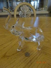 Vintage collectable crystal elephant