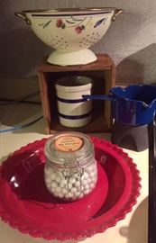 Colorful Pie Plate, Pie Weights, Le Creuset Gravy & Warmer, Enamel Colander