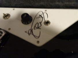 Lenny Kravitz signed Guitar