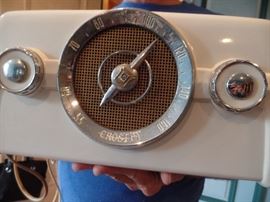 Vintage Crosley Radio