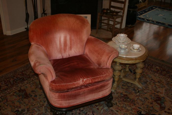 Pink velvet & oak chair