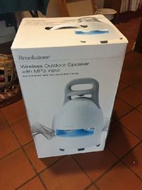 Brookstone wireless out door speaker with MP3 input