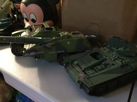 Toy Tanks