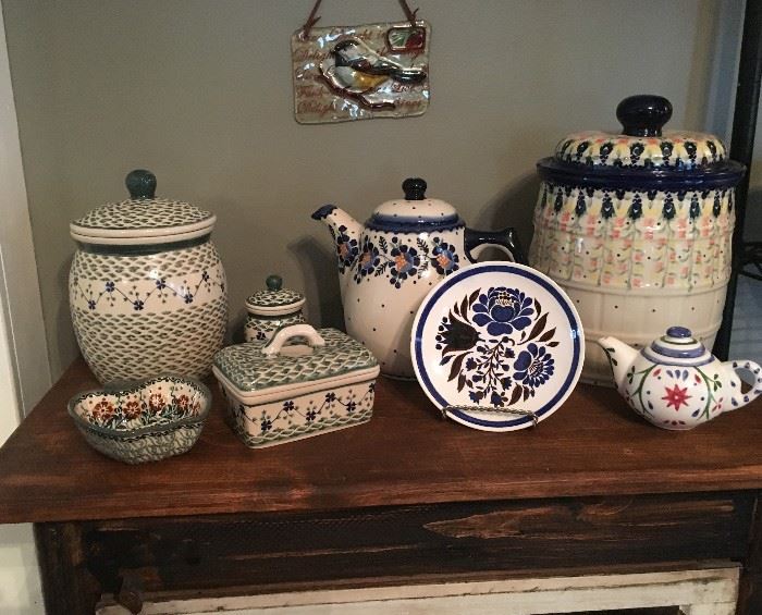More polish pottery