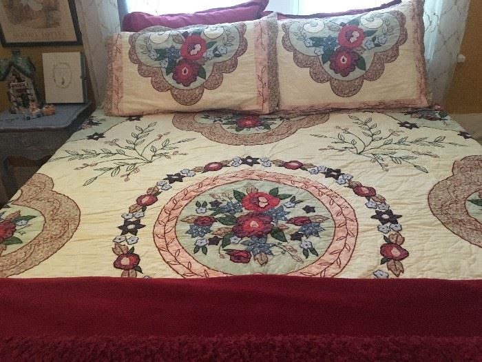 Quilted bedspread - full