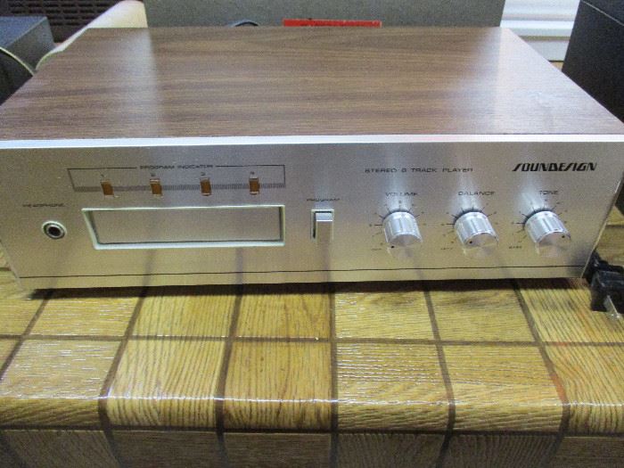 Soundesign  8 track player