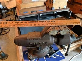 Wilton 4.5" Vise with copper jaws