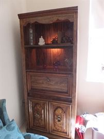 secretary in center of unit