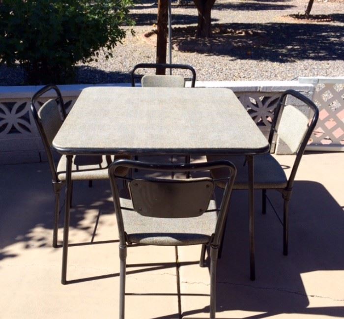 Cosco Card Table w 4 Folding Chairs 