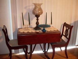 DROPLEAF TABLE AND CHAIRS