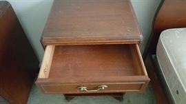 RWAY End Table (2 matching part of the matching set for bedroom)