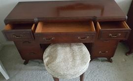 RWAY Vanity/Dressing Table with stool top drawers open