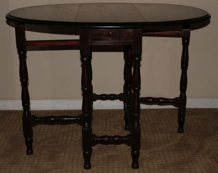 Antique Gateleg Mahogany Table In Open Position (36" x 42"L x 30"H)