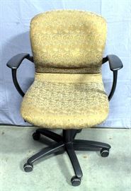 Haworth Tan Upholstered Adjustable Rolling Office Chair