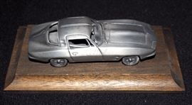 Assorted Diecast Cars - Avon, Franklin Mint, And More! Qty 18 And Wood Display Bases Qty 8