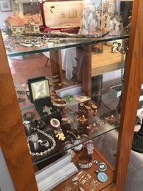 vintage items, or collectible  or 925  