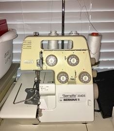 Bernina Bernette 334DS