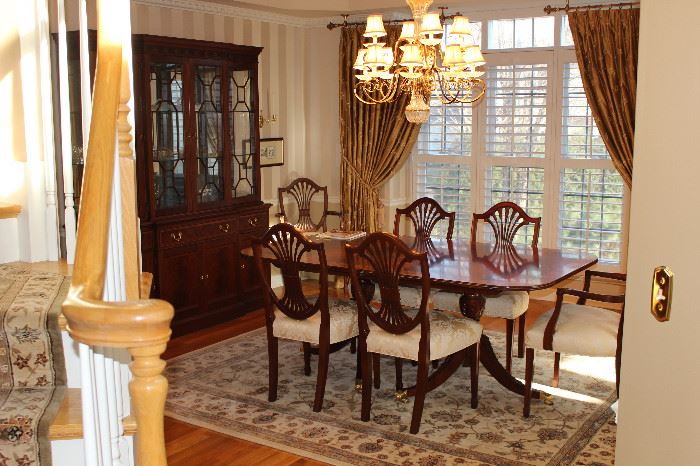 Stickley Dining Set - table, leaves, 4 side chairs, 2 arm chairs, china top and buffet bottom.  Mint, like-new  condition (over $20,000 new) -- yours for a fraction of that!