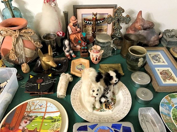 More knickknacks and collectibles