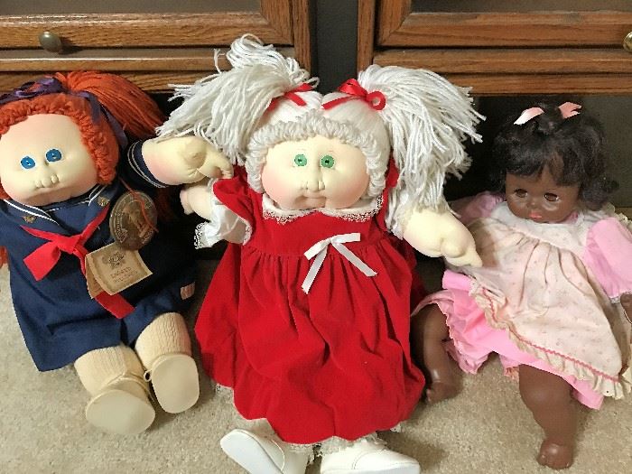 2 VERY clean vintage 1984 Cabbage Patch dolls with adoption papers, and a Madam Alexander doll 