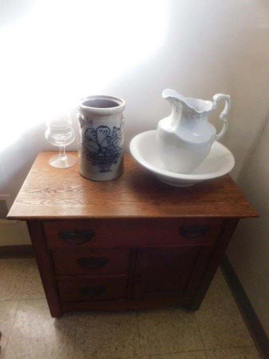 Antique wash stand,water pitcher and basin 