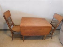 Vintage drop leaf table and chairs