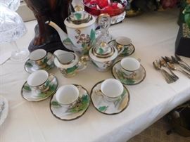 KUTANI hand painted Japanese China