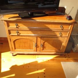 Accent Furniture Separates