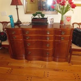 Drexel Dining Room Suite