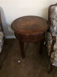 Accent Table