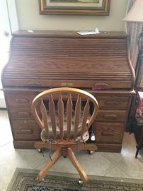 Roll Top Desk / Rolling desk chair